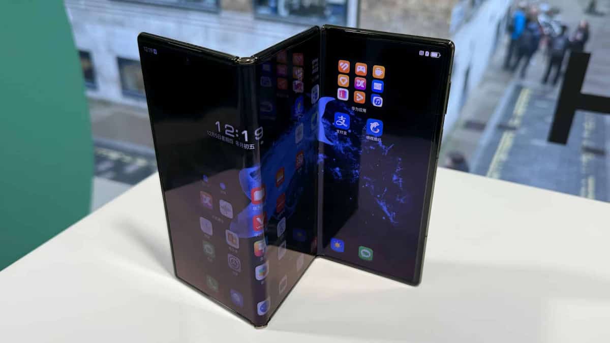 Un lancement mondial pour le premier smartphone tri-fold de Samsung ?